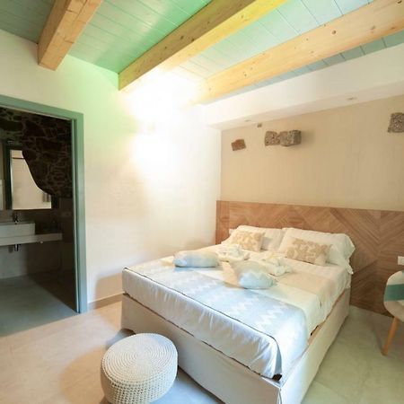 Perdas Rooms Villasimius Eksteriør billede