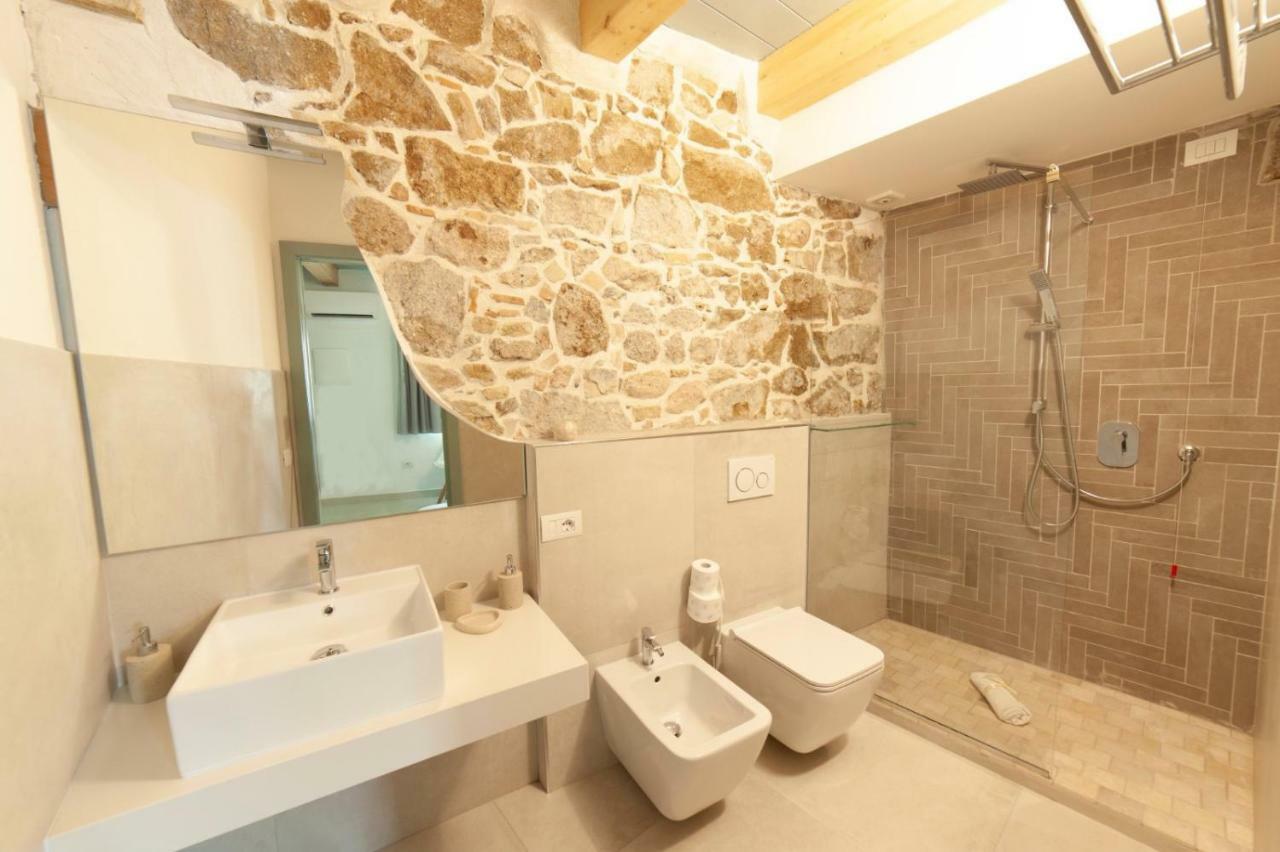 Perdas Rooms Villasimius Eksteriør billede